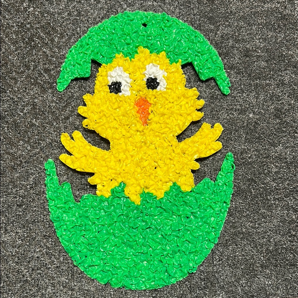 Popcorn Plasitic Easter Chick
